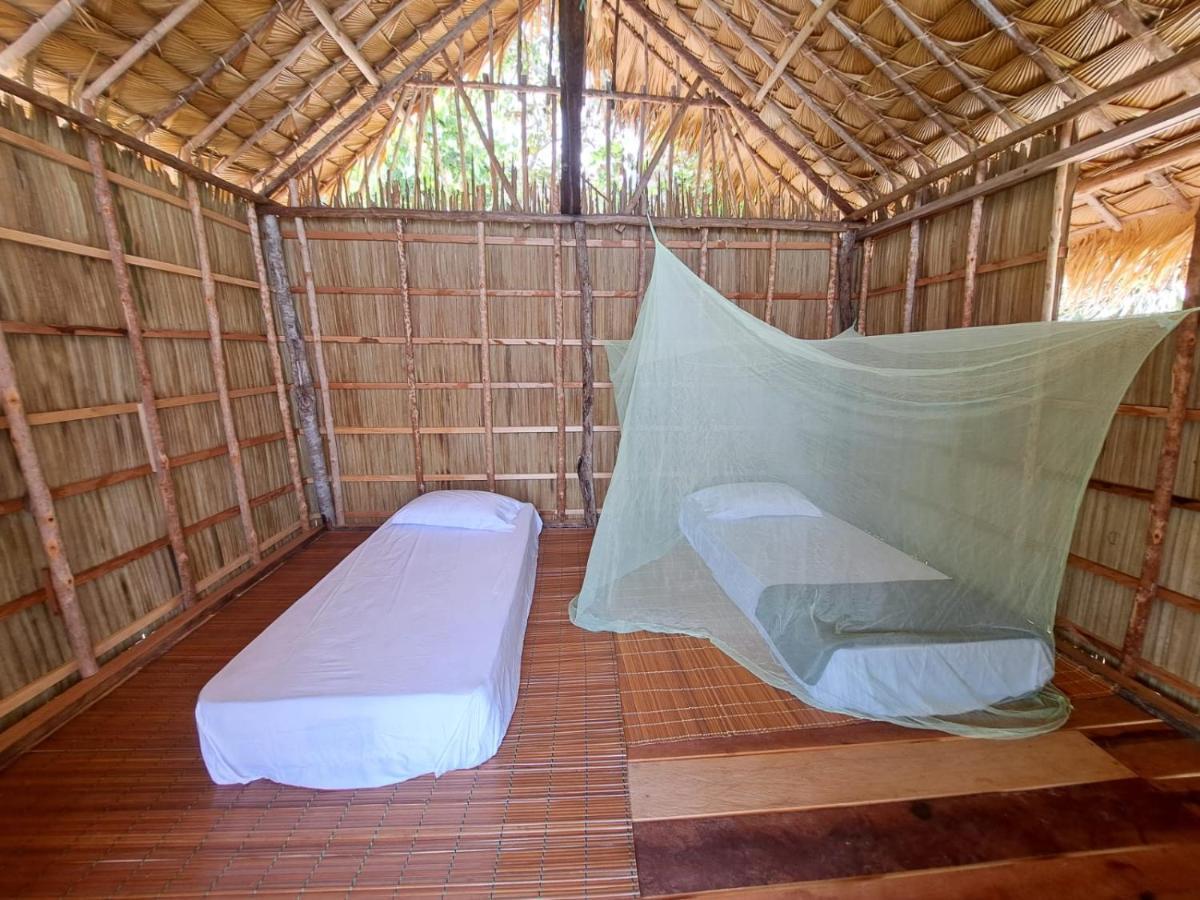 Coco Huts Guest House Waisai Exterior foto