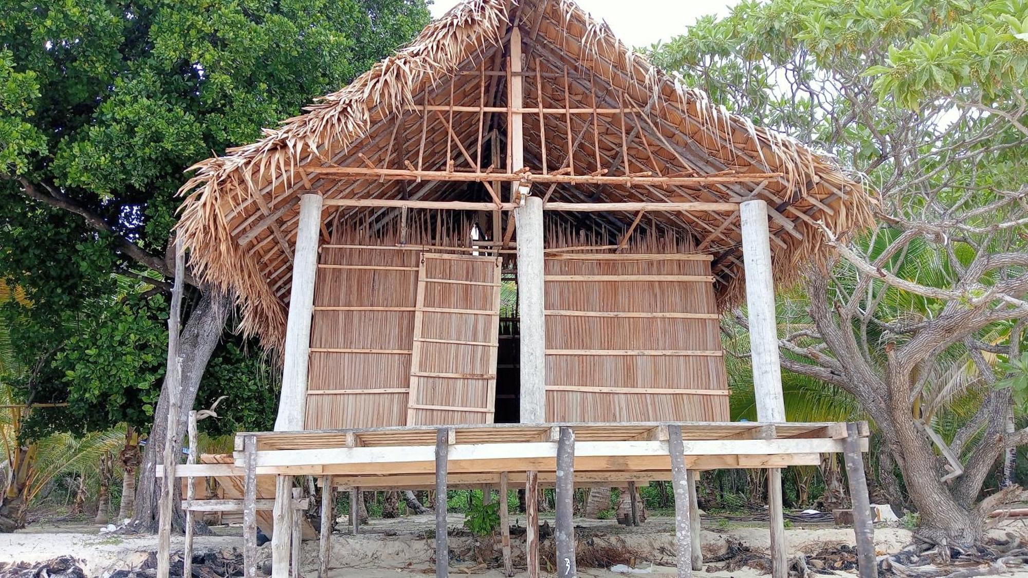 Coco Huts Guest House Waisai Habitación foto